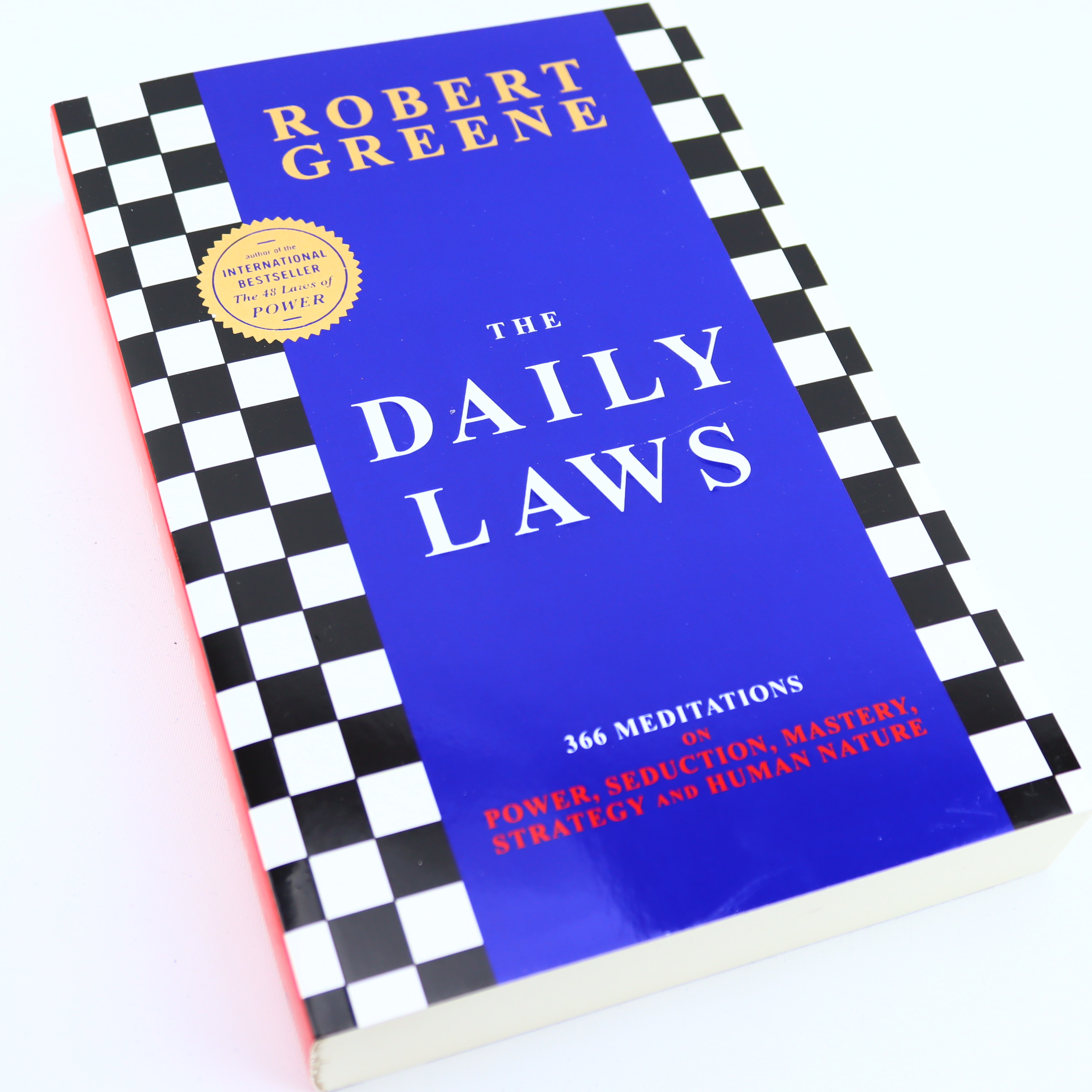 K. Eng. The Daily Laws / Robert Greene