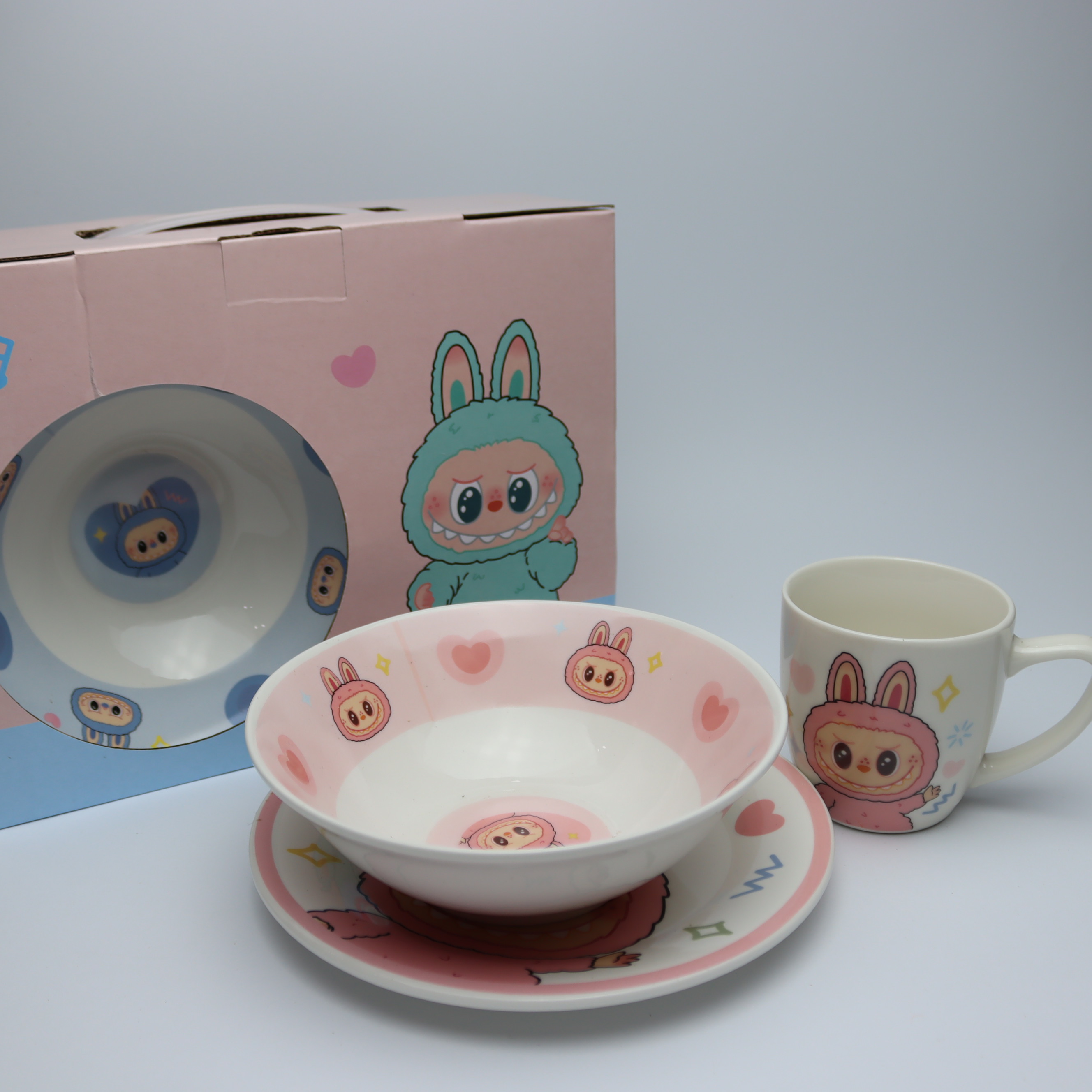 Fincan + boşqab + kasa dəsti / Labubu / SU-139