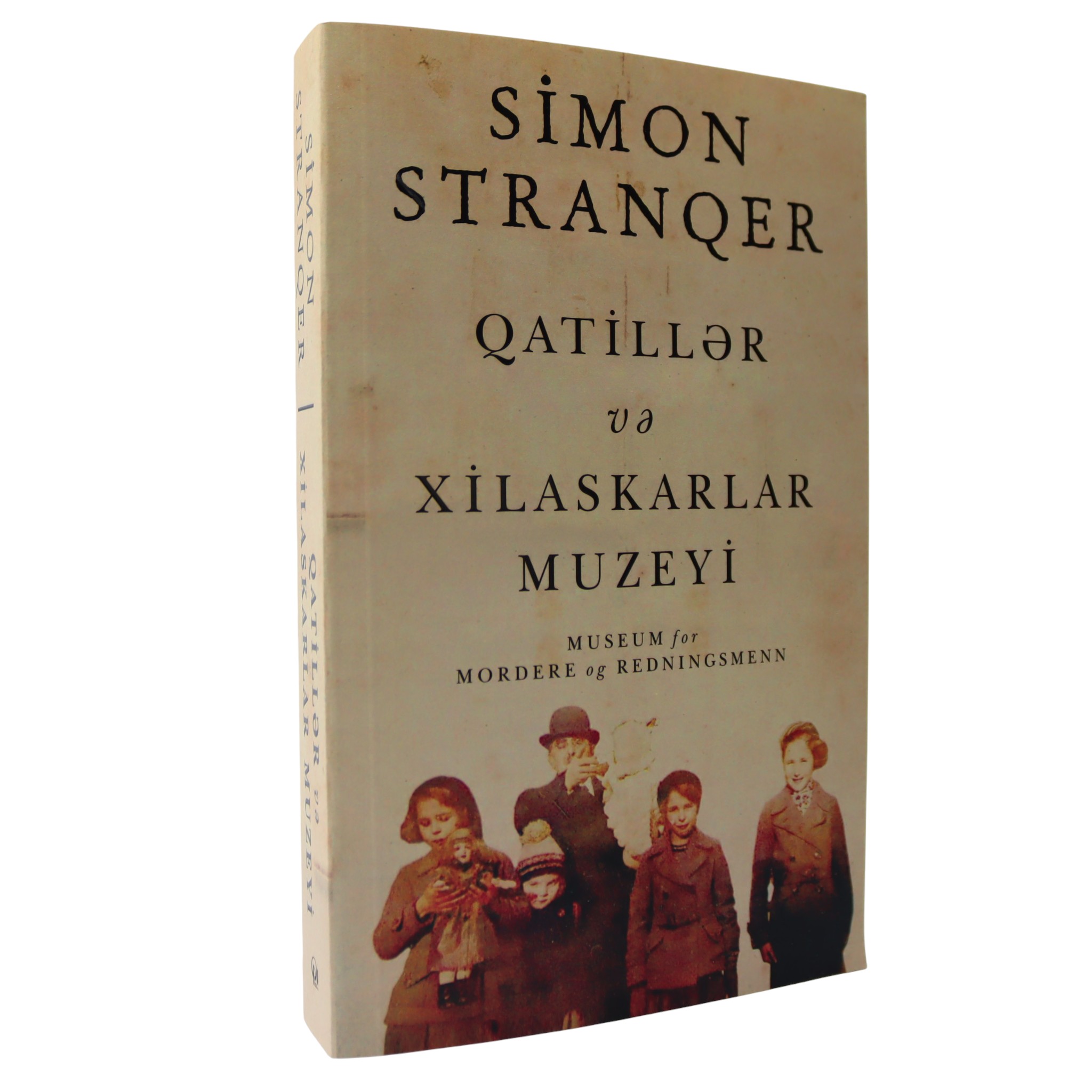 Qatillər və xilaskarlar muzeyi / Simon Stranqer / Qanun Nəşriyyatı